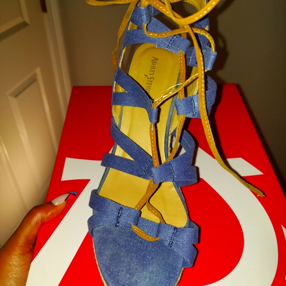 Wedge heel lace up jeans shoe